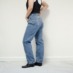 Vintage Levis Tapered 550 Light Wash Jeans